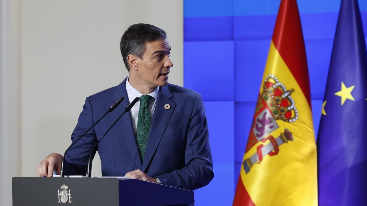 El presidente del Gobierno, Pedro Sánchez, ofrece una rueda de prensa tras reunión del último Consejo Ministros del año en el palacio de la Moncloa en Madrid. chema moya