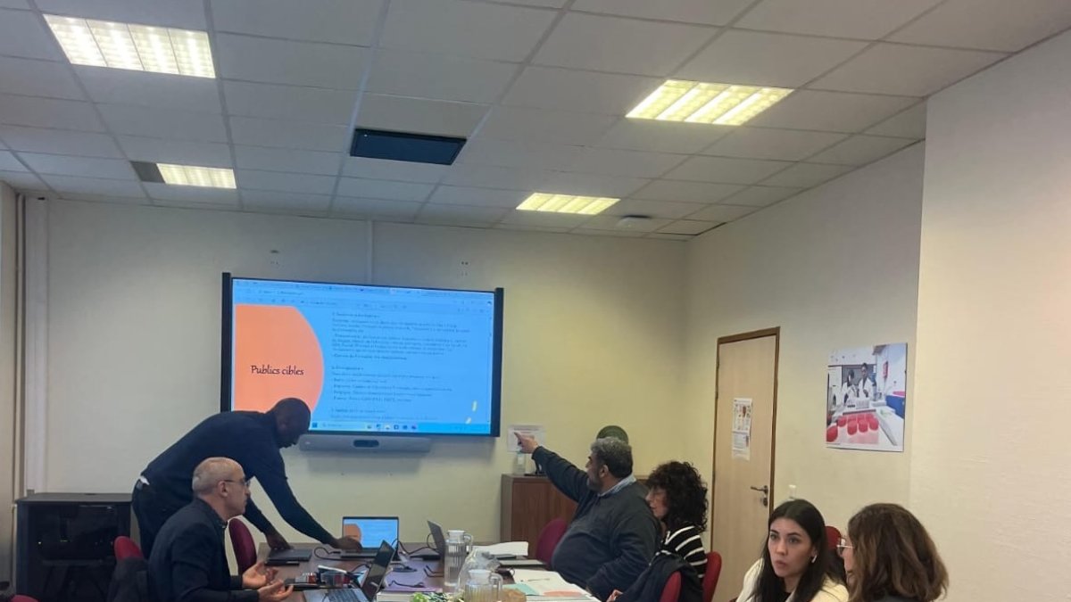 Un momento de la reunión celebrada en la ciudad francesa de Metz. DL