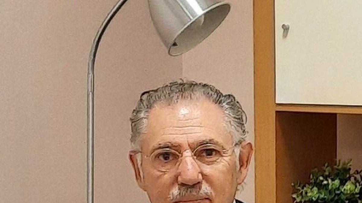 Profesor de Fenomenología Criminal de UNED y escritor