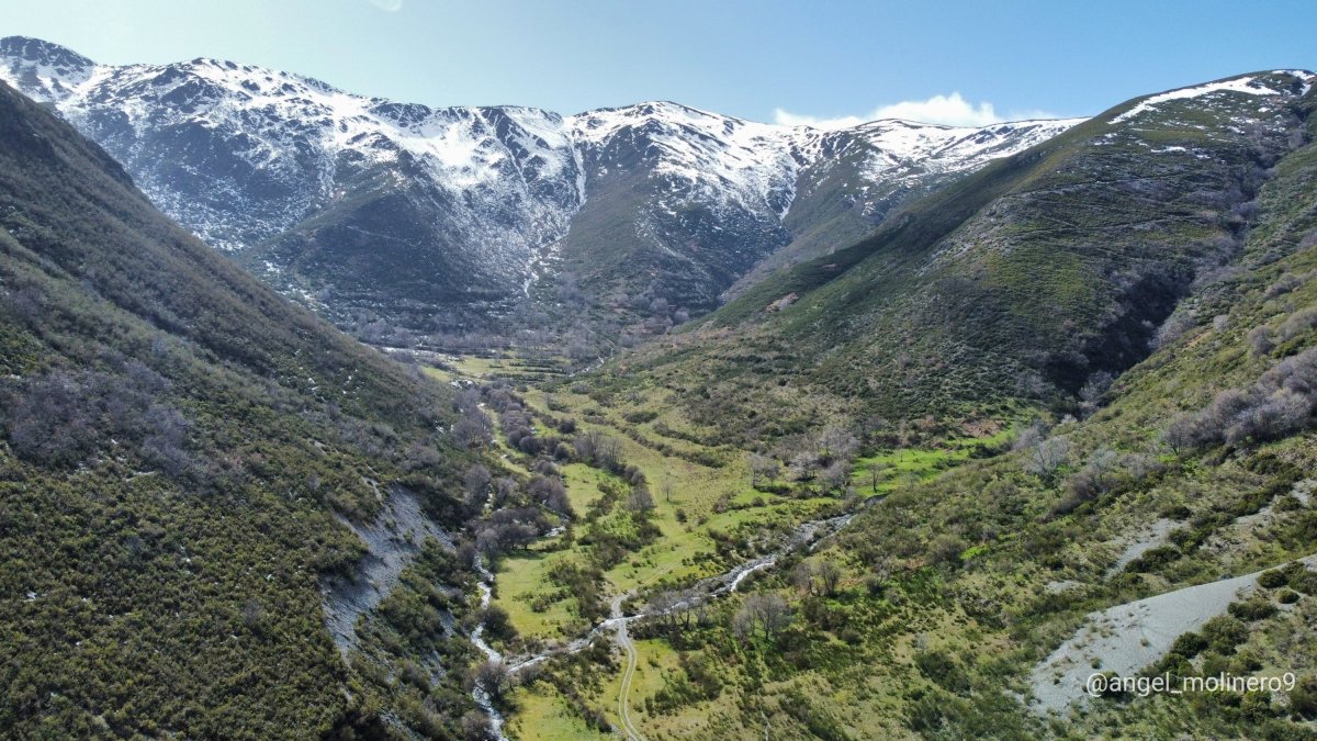 Vista de las montañas que se verían afectadas por los parques eólicos de Repsol.
