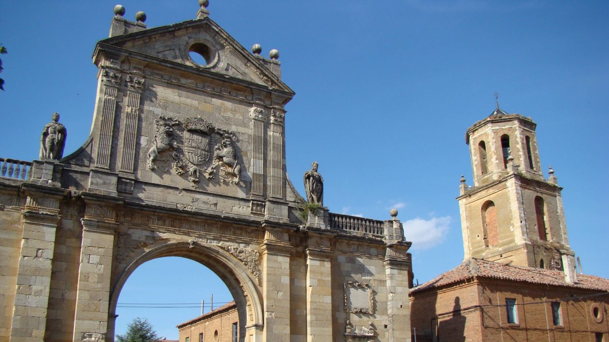 Arco de San Benito.