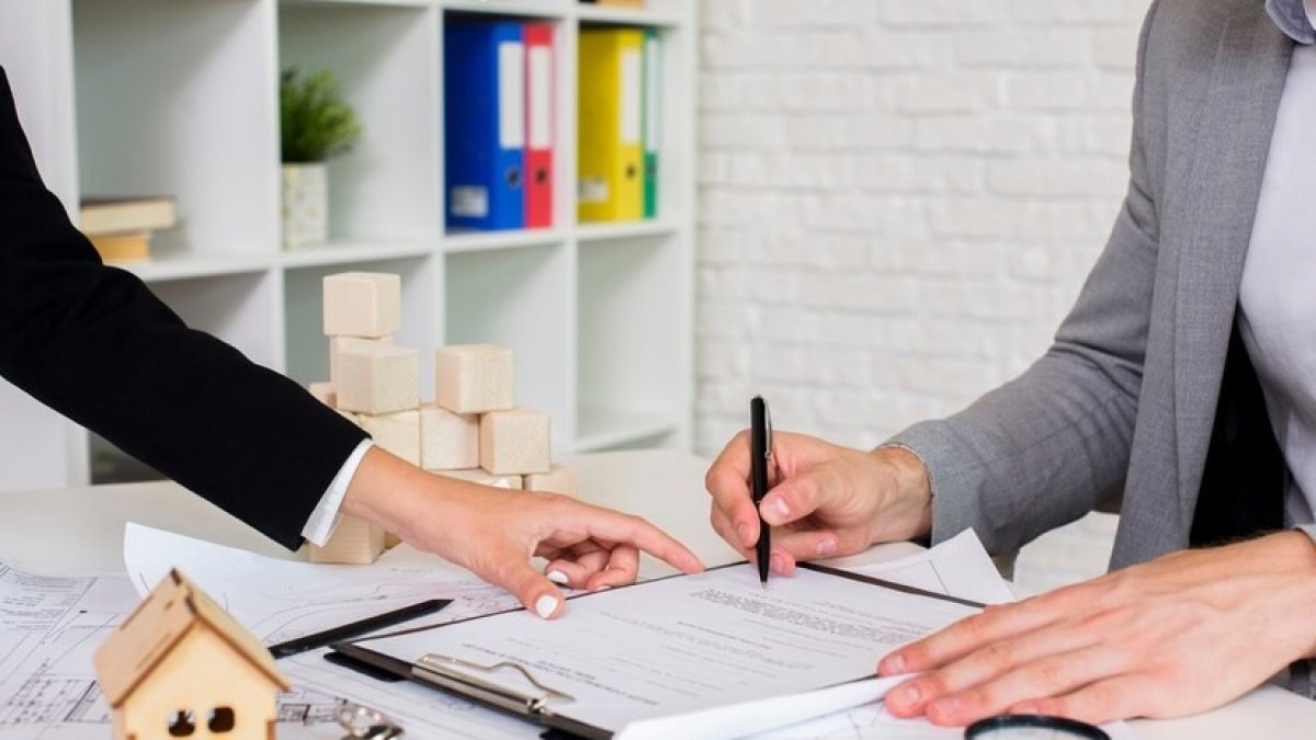 Firma de una hipoteca.