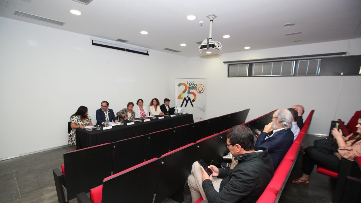 Imagen de archivo de una reunión de la Fundación las Médulas en Carucedo. ana f. barredo