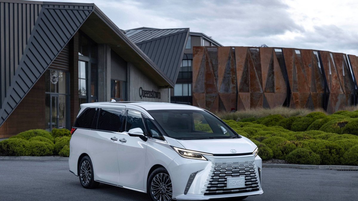 Lexus lm: transporte… de lujo
