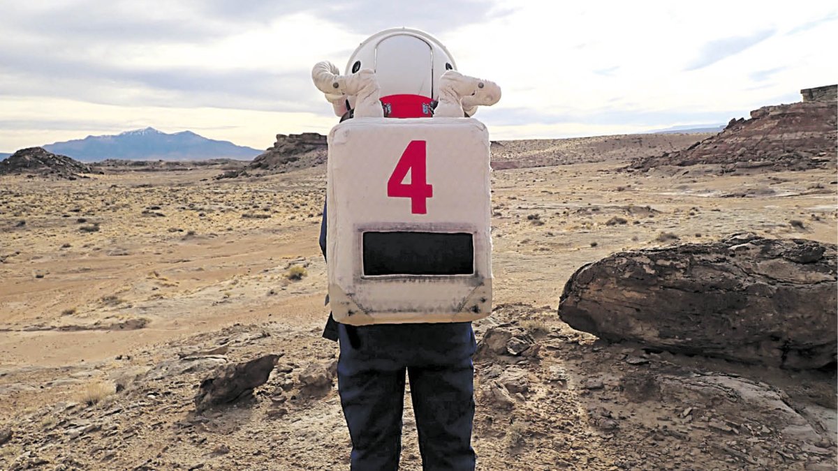 Miembro de la tripulación Hypatia II en una EVA