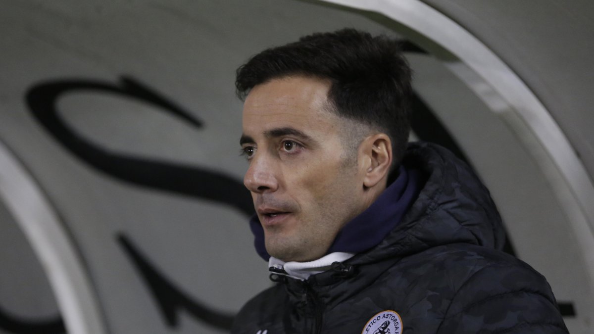 José Luis Lago, entrenador del Atlético Astorga.