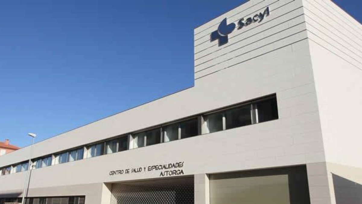 El centro de salud de Astorga donde apareció el hombre.