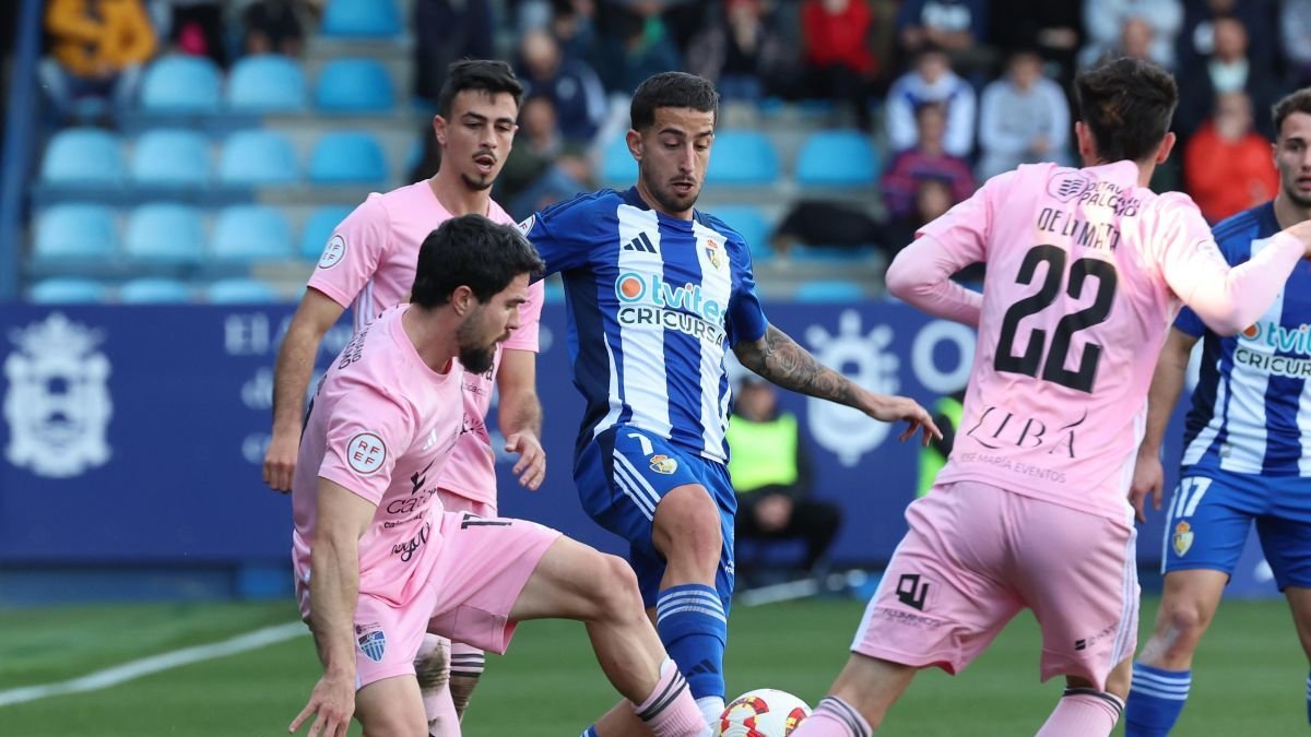 Ernesto jugó su primer partido completo de la Liga el pasado fin de semana.