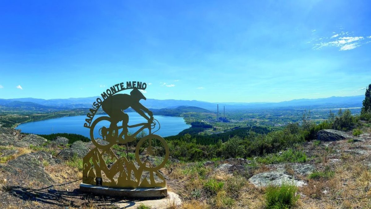 Vista desde el el mirador del Monte Meno.