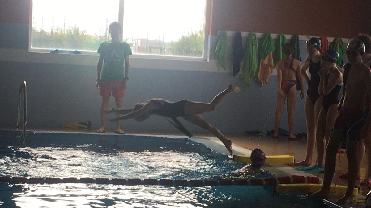 Imagen de archivo de las piscinas climatizadas en Valencia de Don Juan.