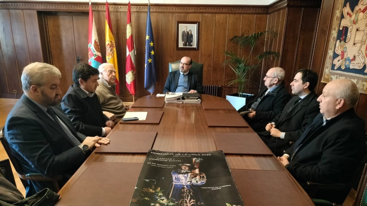 Imagen de la reunión facilitada por el Ayuntamiento.