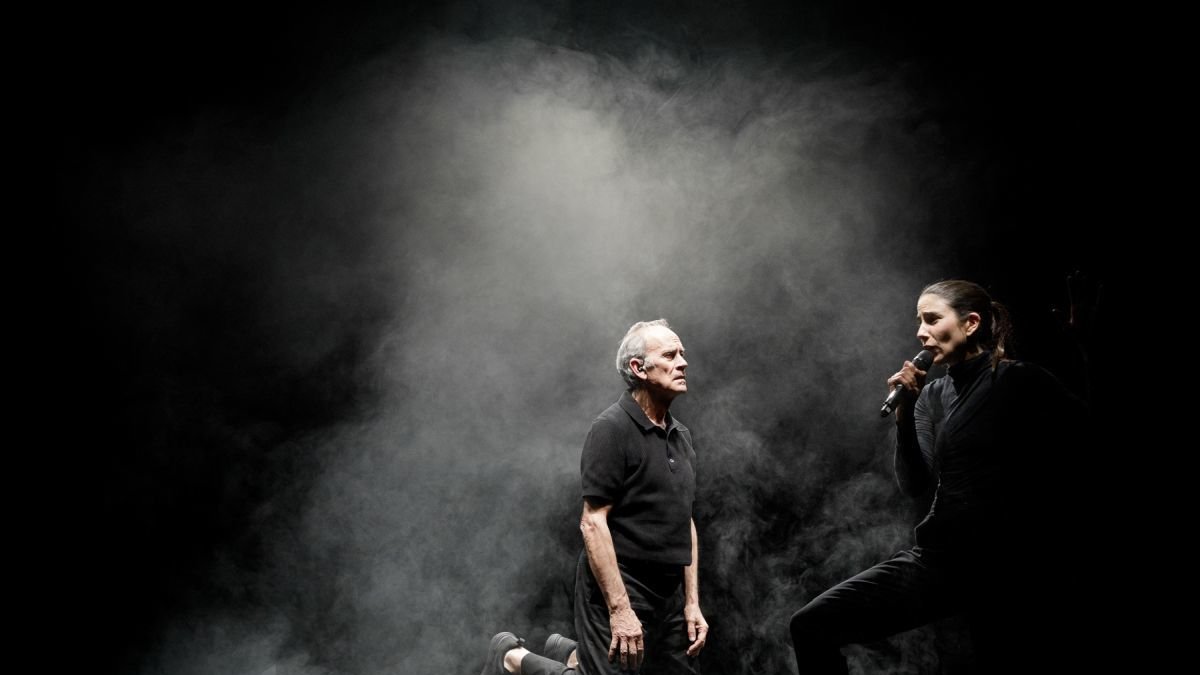 Juan Paños y Andrea Jiménez son los actores fijos de cada sesión, en la que participa un tercero diferente.