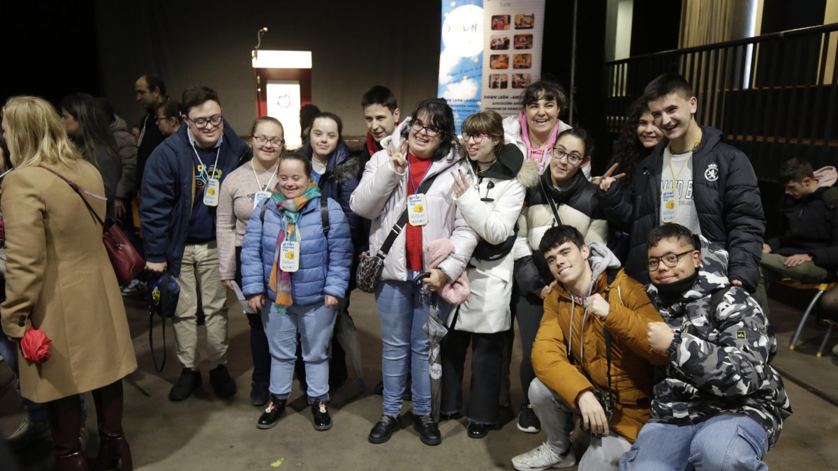 Acto de Amidown organizado en Espacio Vías.