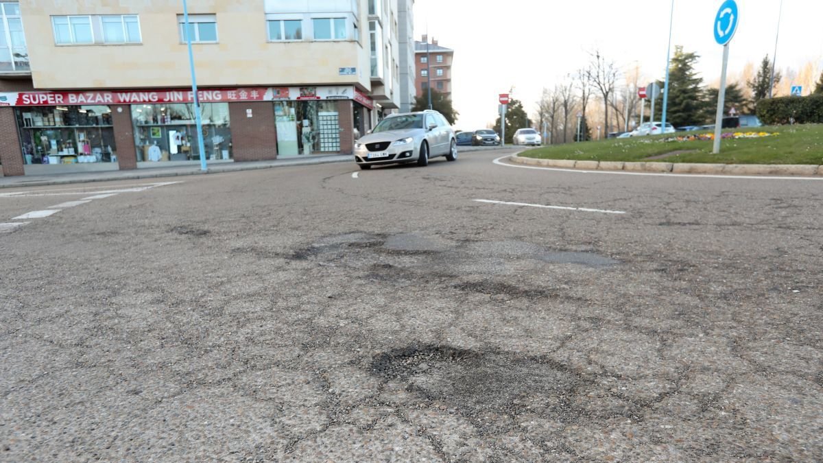 La trampa de la rotonda de acceso a Espacio León