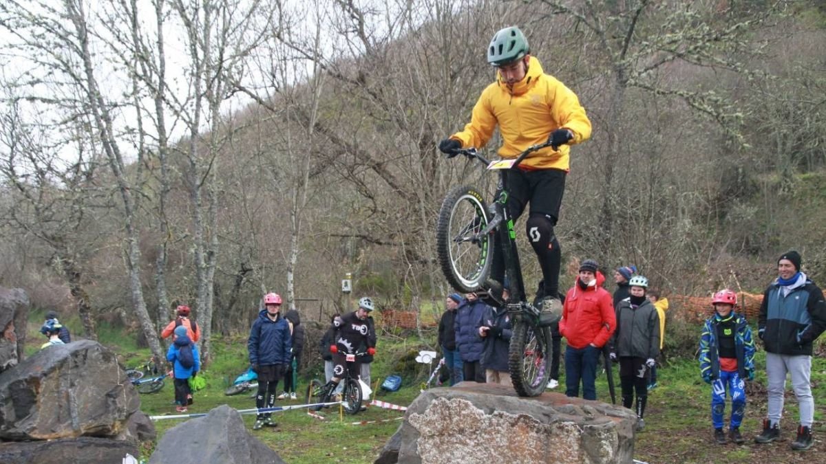 Jornada para enmarcar con la celebración del primer trial-bici en Pobladura de las Regueras.