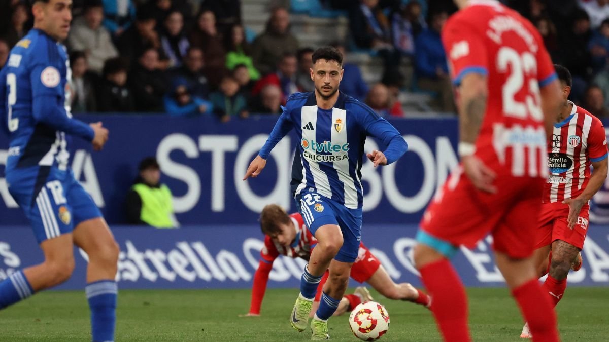 Vicente Esquerdo podría ser una de las principales novedades en el partido de mañana.