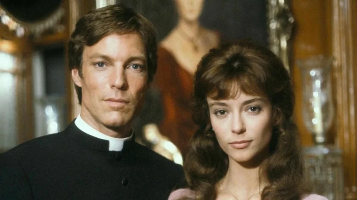 Richard Chamberlain y Rachel Ward protagonizaron 'El pájaro espino'.