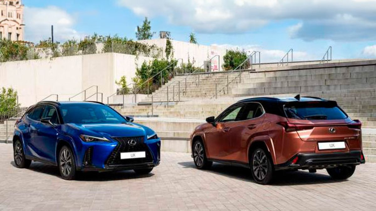 El renovado crossover urbano Lexus UX ofrece más potencia, confort y un mayor refinamiento.