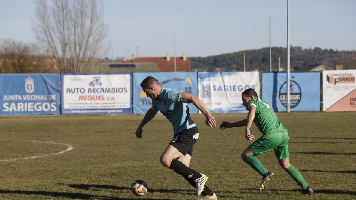El Sariegos rescata un punto en el último suspiro en su duelo contra el Betis.