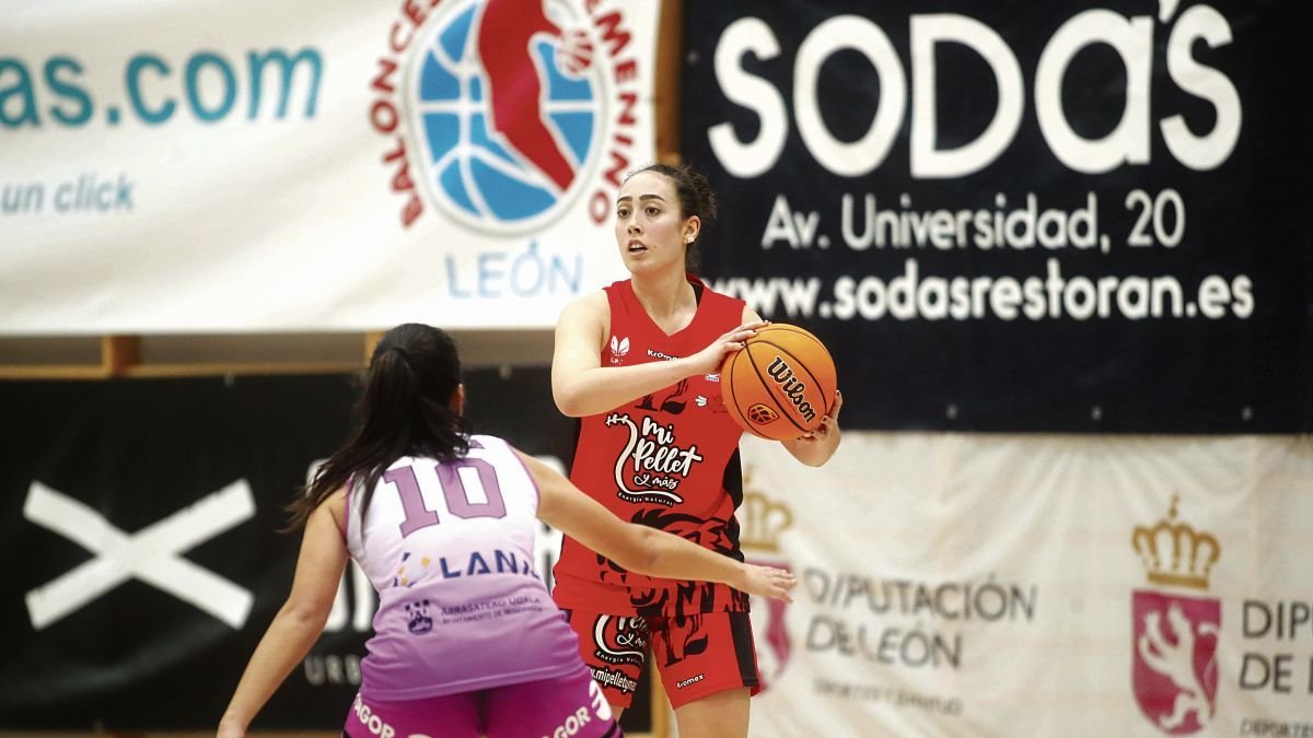 El BF León perdió en el Palacio de Deportes.