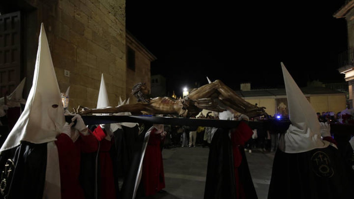 Vía Crucis Procesional de la cofradía de Las Siete Palabras.