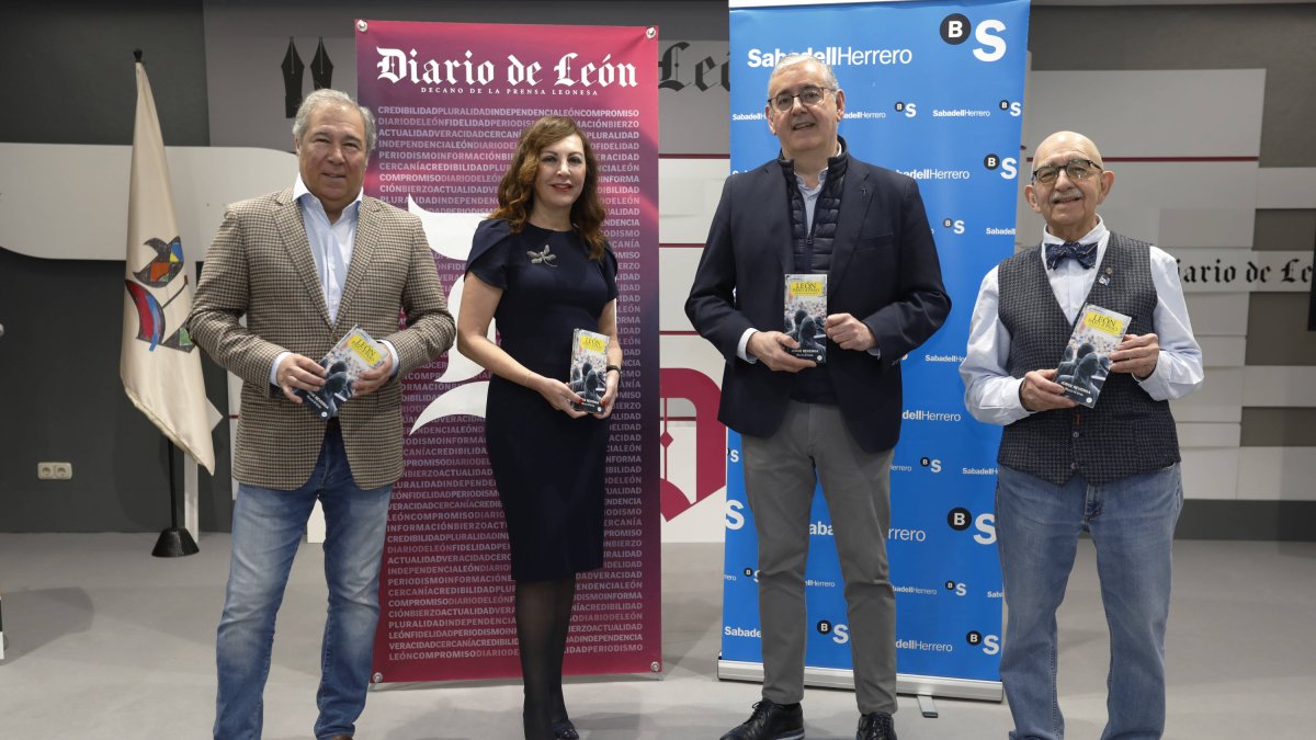 Joaquín S. Torné, Cristina Santos Martínez, Jorge Revenga y Javier Fernández Zardón.
