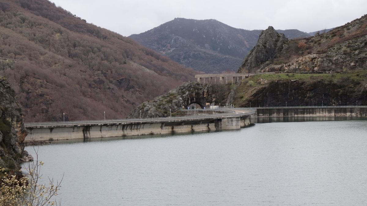 Pantano de Riaño hace unos días.