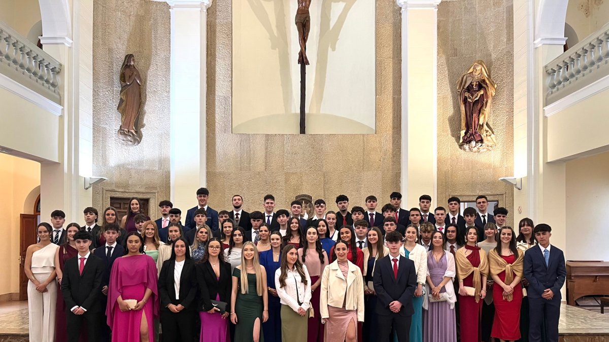 Graduación de alumnos del Colegio La Asunción 2025.