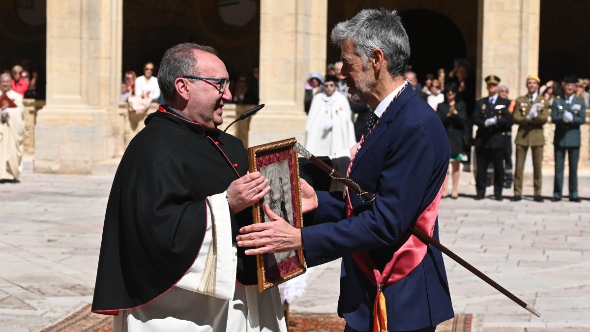León rememora la tradición de Las Cabezadas.