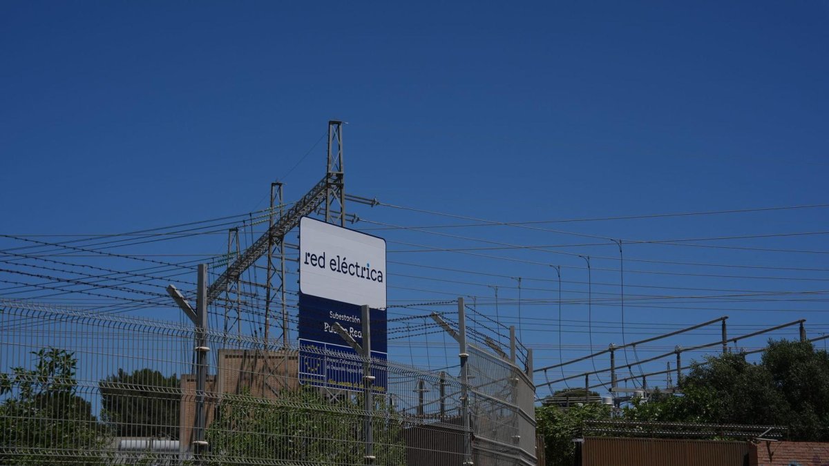 Estación de Red Eléctrica en la Bahía de Cádiz.