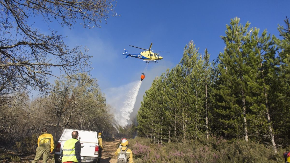 Un operativo contra el fuego.