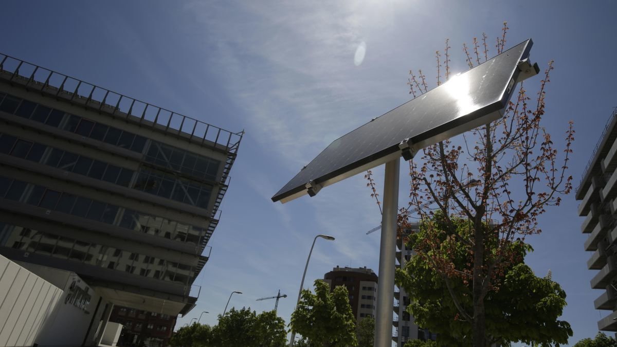 El apagón eléctrico mantenía ayer en alerta a las empresas leonesas.