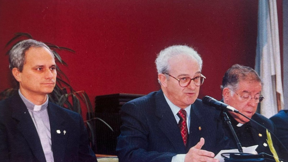 El papa León XIV durante su visita a la ciudad de León.