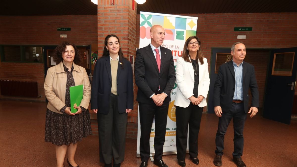 Teresa Carbajo, Clara Fernández, José Antonio Diez y Raquel Domínguez.