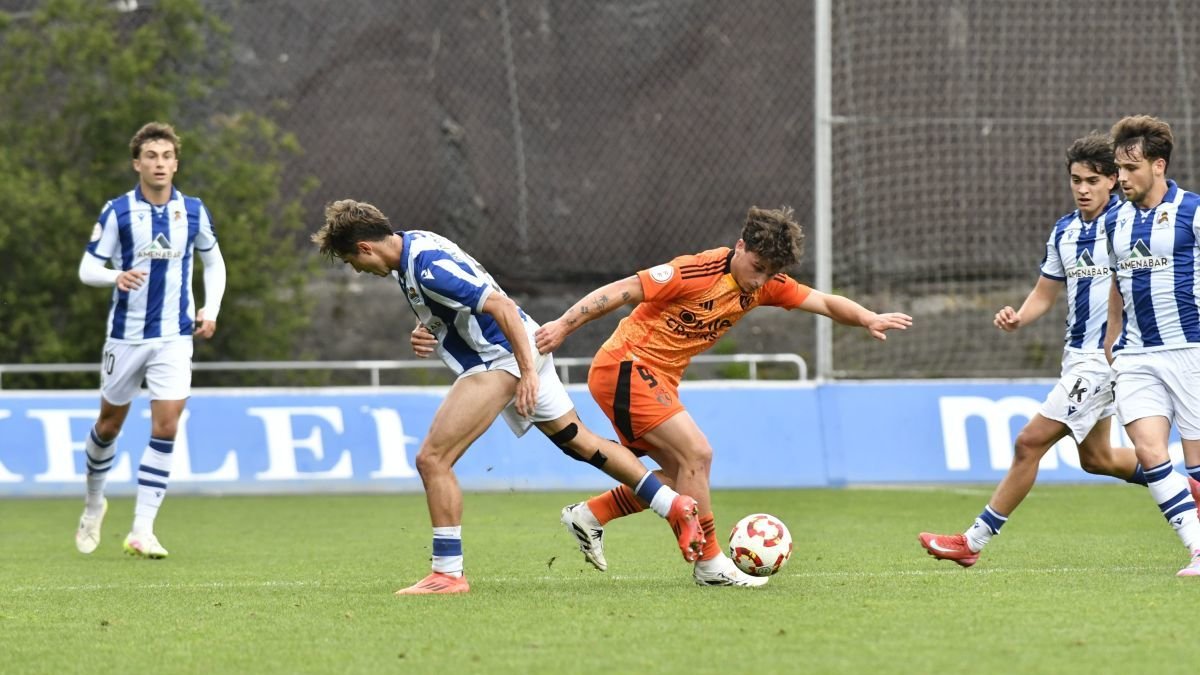 Desolación en la Deportiva tras un duelo se jugó de poder a poder y cuando la Deportiva buscaba el 2-3, un contragolpe dio el triunfo al conjunto realista.