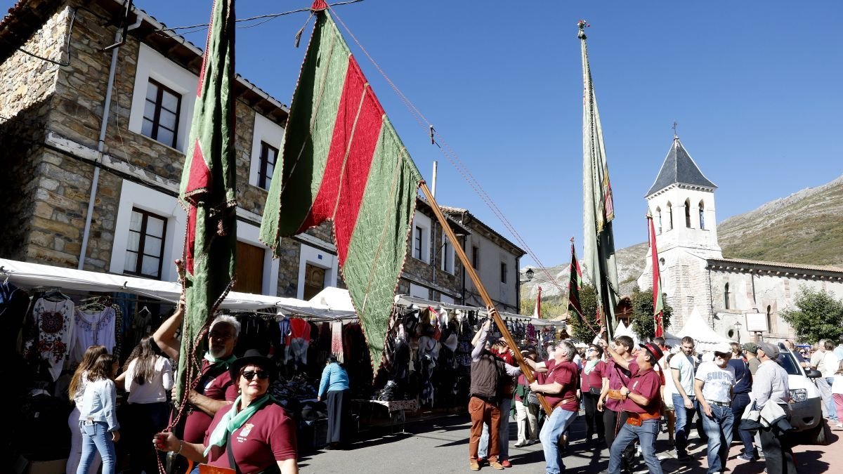 La concentración de pendones es uno de los actos más destacados.