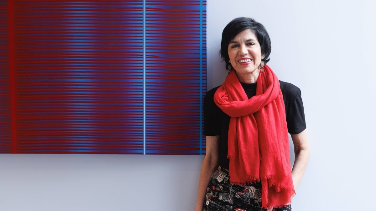 Pilar de Lara, en la sala Región del Instituto Leonés de Cultura, antes de la charla.