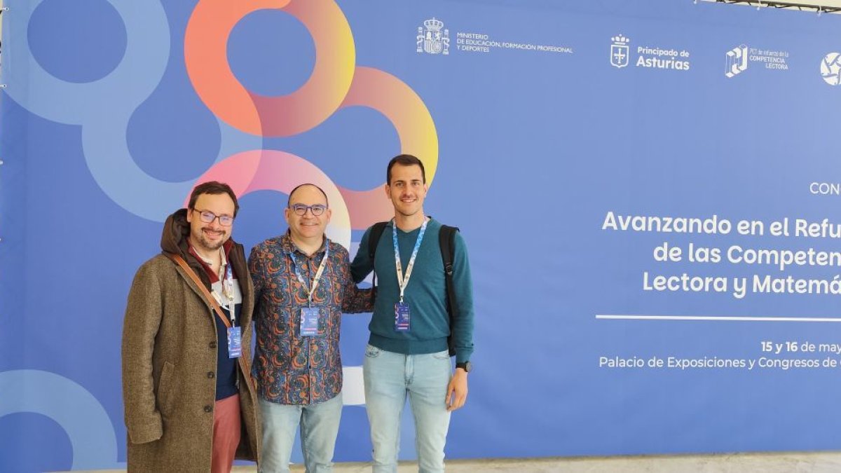 Los tres mentores de Matemáticas, en el congreso de Oviedo.