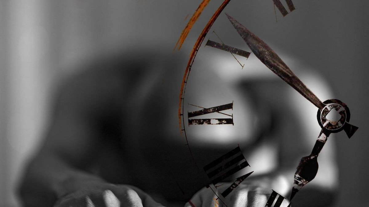 El riesgo de suicidio aumenta con las adicciones.