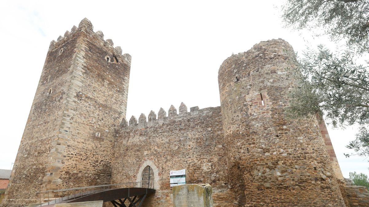 El castillo es una de las joyas patrimoniales de Laguna de Negrillos