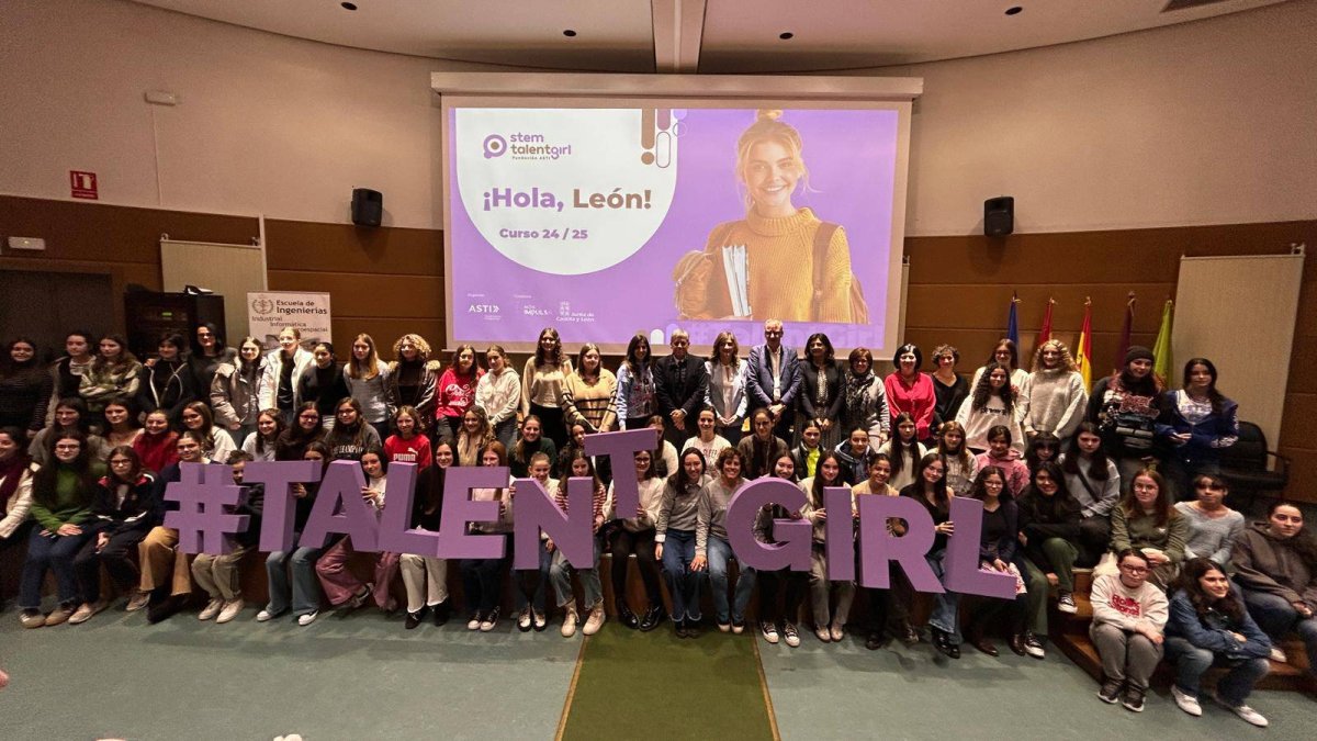 Presentación del programa Stem Talent Girl 2025 en León.