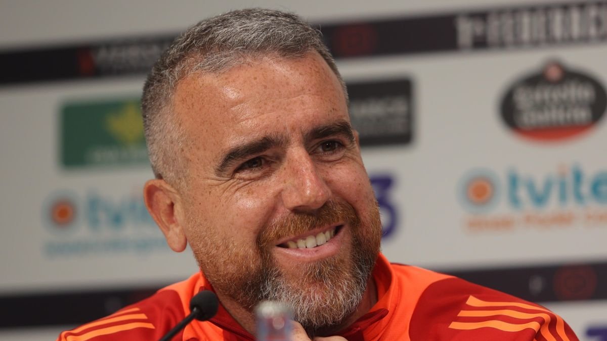 Javi Rey, técnico de la Sociedad Deportiva Ponferradina.
