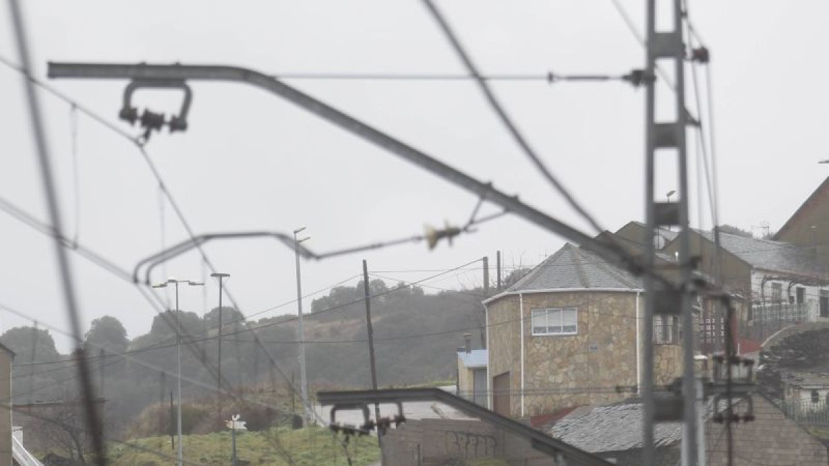 Las limitaciones convierten la línea león-monforte en una vía a 30
