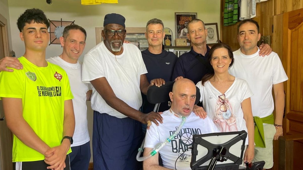 Urbano hijo, Víctor San Francisco, Essie Hollis, Nacho y Roberto Herreras, Goyo, Ana Carlota y Urbano González, de izquierda a derecha