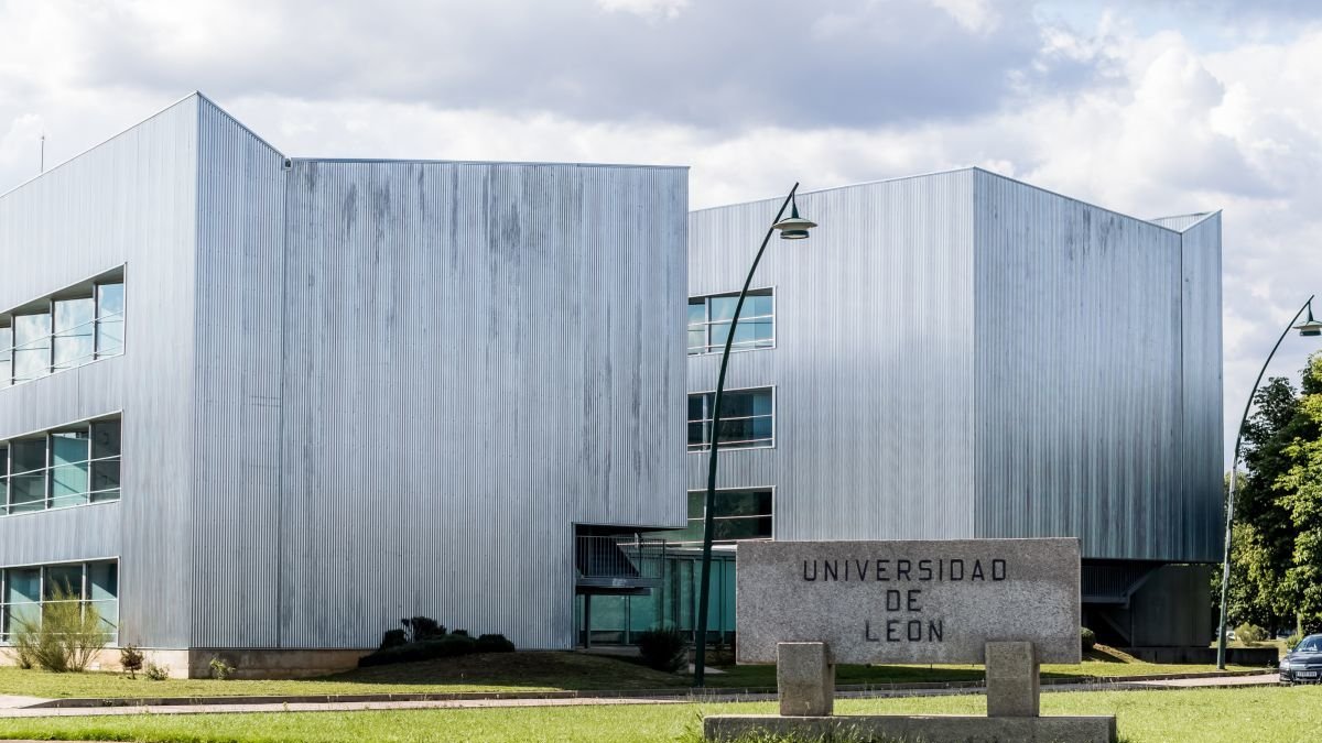 La universidad de león abre la matrícula a cerca de 2. 500 estudiantes