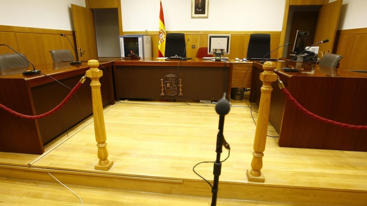 Absuelto un menor de una agresión sexual en el instituto