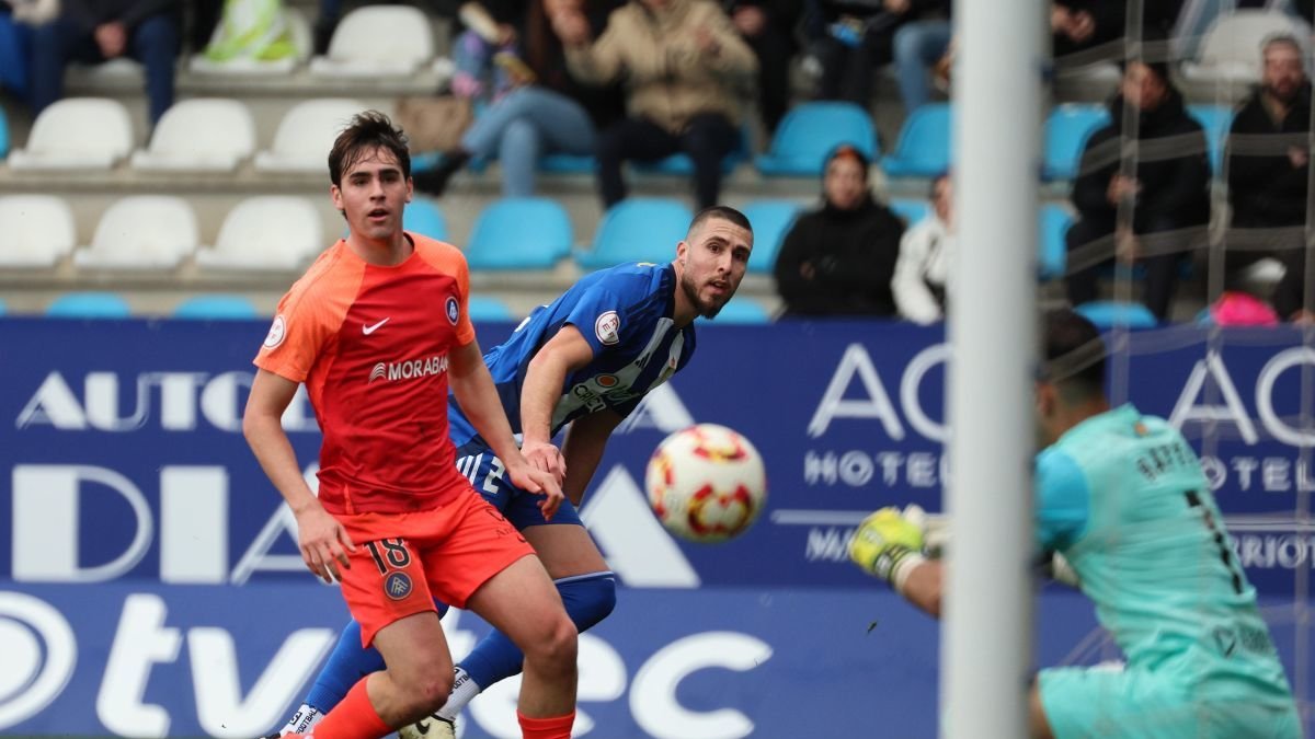 Deportiva y FC Andorra jugaron en Liga con marcadores de 1-0 en El Toralín y 1-1 en el Nacional.