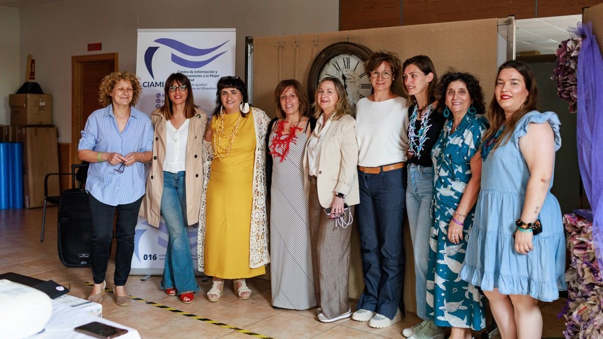 Ponentes y organizadoras del VII Foro del Ciami en Villaquilambre.