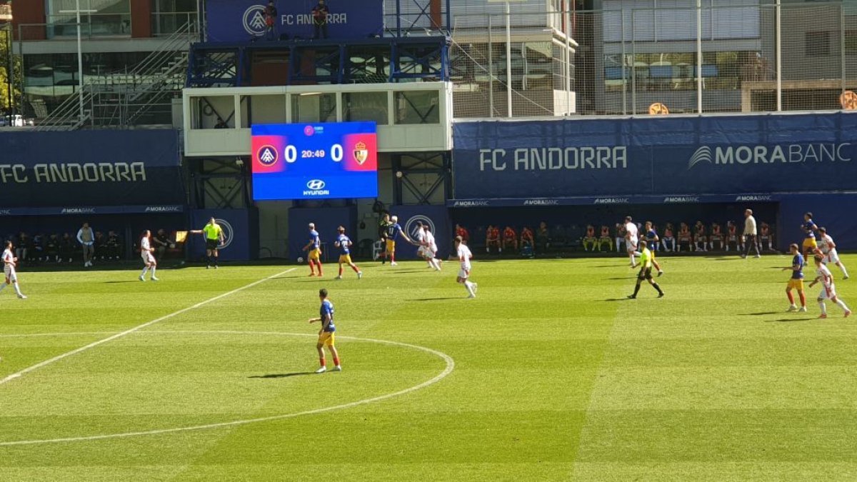 En el partido de Liga jugado en Andorra la Deportiva empató a un gol y mandó 4 balones al palo.