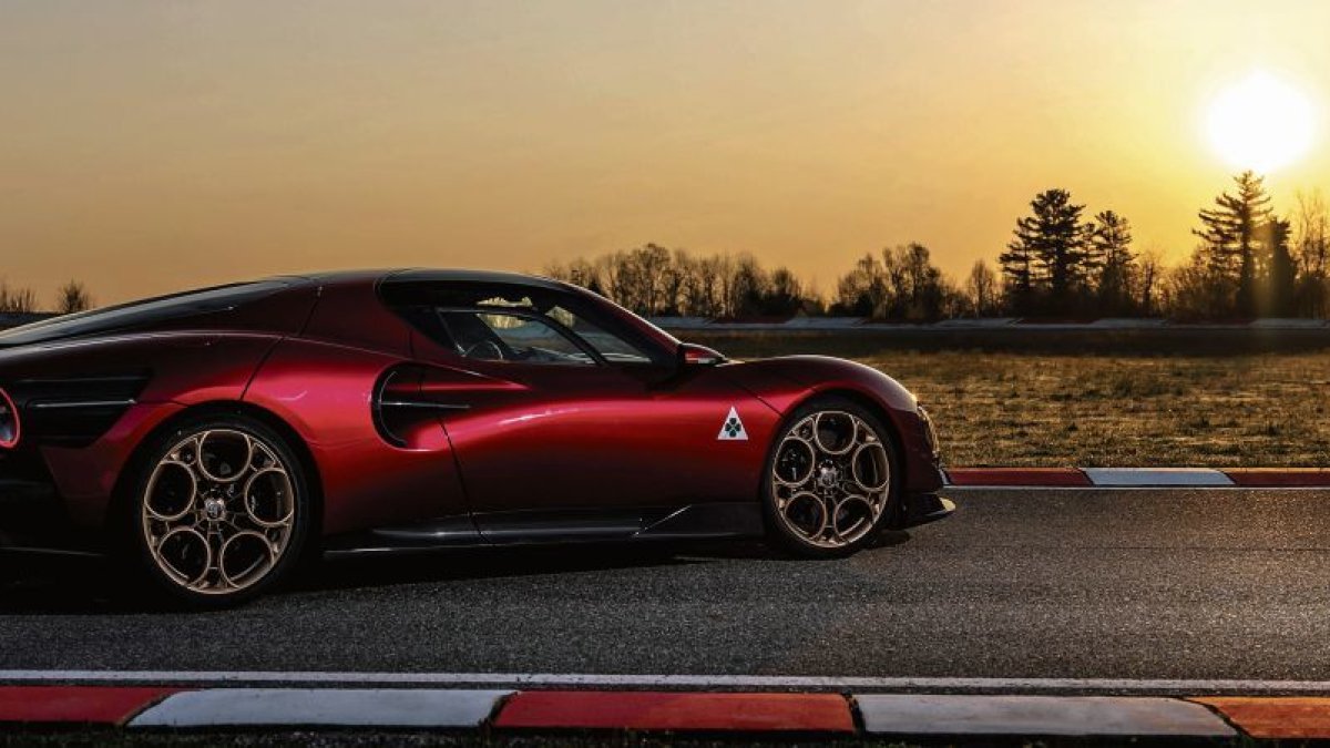 La magia… del ‘Biscione’ Elegancia emocional, deportivo sin concesiones. Motor V6 Biturbo de 630 CV, con la ‘musicalidad’ propia del ‘Biscione’ y la posibilidad de elegir entre dos modos de conducción: ‘Strada’ y ‘Pista’.